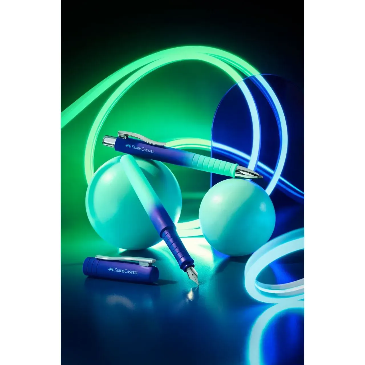PENNA A SFERA POLY BALL  BUZZING BLUE
