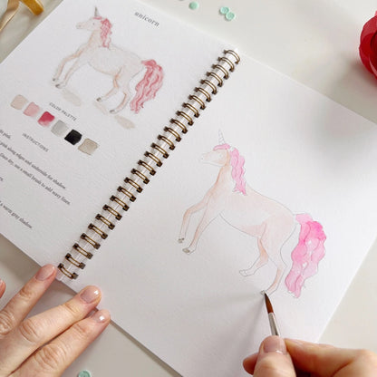 QUADERNO DA COLORARE AD ACQUERELLO A TEMA FIABE
